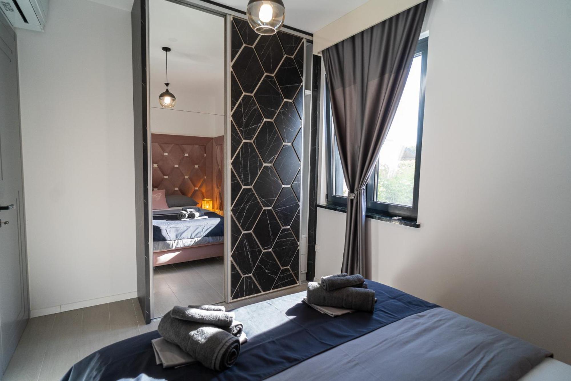 Apartment La Vista Azure By Belmont Realty *